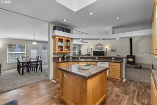 15781 Lava Dr, La Pine, OR 97739 - Photo 10