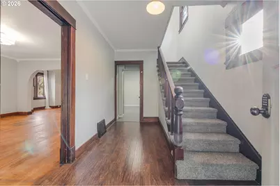 210 19th St SE, Salem, OR 97301 - Photo 6