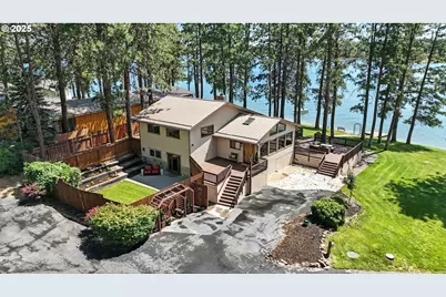 112 N Sentosa Lake Rd, Tygh Valley, OR 97063 - Photo 2