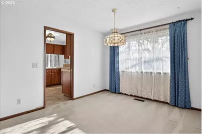 33904 SE Patricia Way, Scappoose, OR 97056 - Photo 12