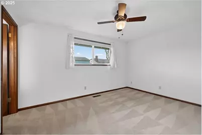 33904 SE Patricia Way, Scappoose, OR 97056 - Photo 34