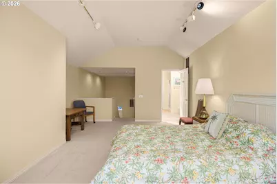 15715 NW Claremont Dr, Portland, OR 97229 - Photo 30