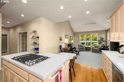 15715 NW Claremont Dr, Portland, OR 97229 - Photo 16