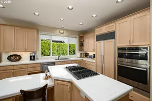 15715 NW Claremont Dr, Portland, OR 97229 - Photo 14