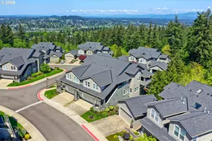 8601 SE Bristol Park Dr, Happy Valley, OR 97086 - Photo 2