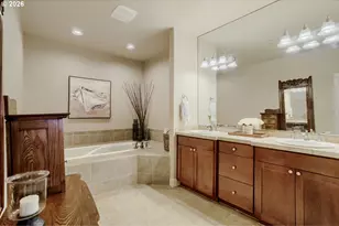 8601 SE Bristol Park Dr, Happy Valley, OR 97086 - Photo 20