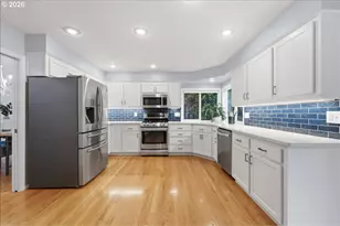 12350 SW Millview Ct, Portland, OR 97223 - Photo 12