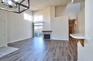 4856 NW Huserik Dr, Portland, OR 97210 - Photo 6
