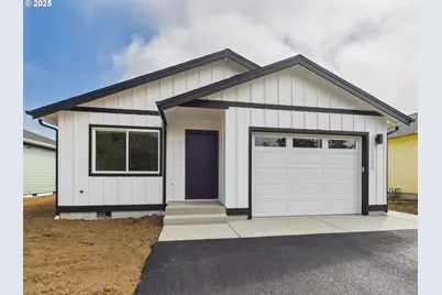 1265 Avenue D, Seaside, OR 97138 - Photo 1