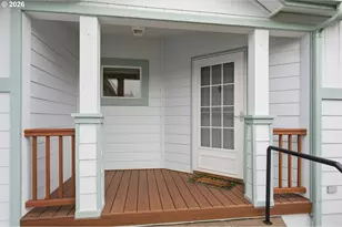 141 Village Dr, Cottage Grove, OR 97424 - Photo 4