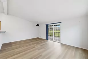 141 Village Dr, Cottage Grove, OR 97424 - Photo 22