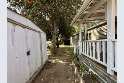 1500 S Columbus Ave #10, Goldendale, WA 98620 - Photo 4