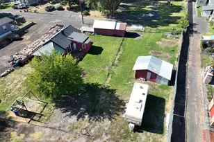 2829 W 9th St, The Dalles, OR 97058 - Photo 4