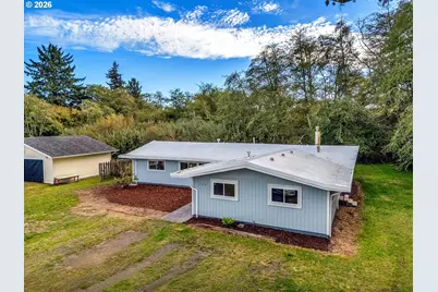 330 8th Ave, Hammond, OR 97121 - Photo 42