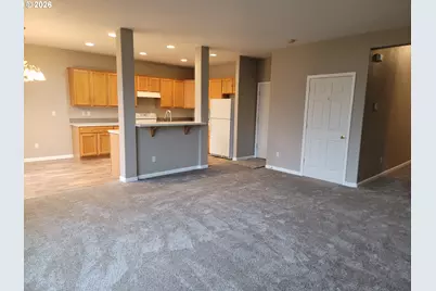 5834 SE Tranquil Ct, Milwaukie, OR 97267 - Photo 4