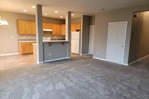 5834 SE Tranquil Ct, Milwaukie, OR 97267 - Photo 4