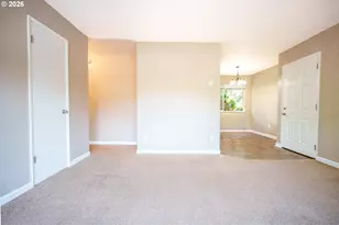 9512 N Oswego Ave, Portland, OR 97203 - Photo 10