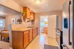 105 NW 13th St, Gresham, OR 97030 - Photo 30