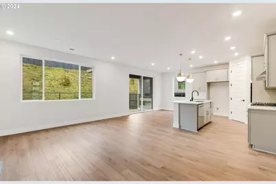 3897 W 4th St, Washougal, WA 98671 - Photo 4