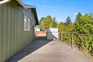 9972 SE 40th Ave, Milwaukie, OR 97222 - Photo 42