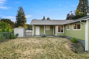 9972 SE 40th Ave, Milwaukie, OR 97222 - Photo 32