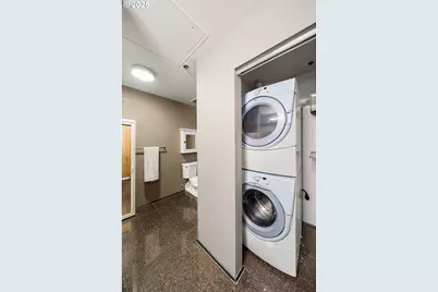 1400 NW Irving St #616, Portland, OR 97209 - Photo 18