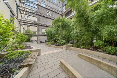 1400 NW Irving St #616, Portland, OR 97209 - Photo 26