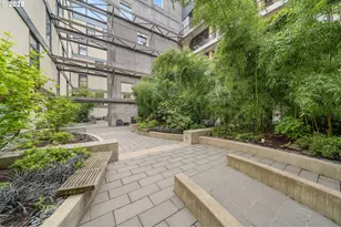 1400 NW Irving St, Portland, OR 97209 - Photo 26