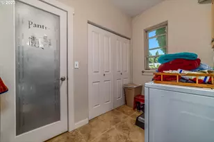 48482 E Meadow Way, Oakridge, OR 97463 - Photo 20