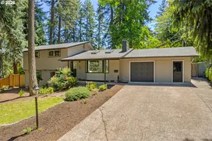 70 Coachman Dr, Eugene, OR 97405 - Photo 44