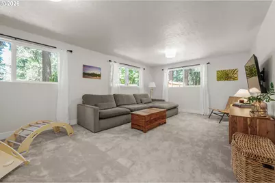 70 Coachman Dr, Eugene, OR 97405 - Photo 24