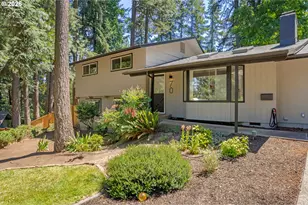 70 Coachman Dr, Eugene, OR 97405 - Photo 2