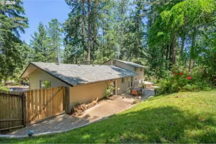 70 Coachman Dr, Eugene, OR 97405 - Photo 42