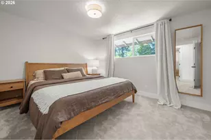 70 Coachman Dr, Eugene, OR 97405 - Photo 14