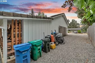 3939 SE Willamette Ave, Milwaukie, OR 97222 - Photo 46