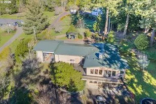 56671 Pleasant Hill Dr, Coquille, OR 97423 - Photo 1