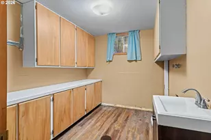 56671 Pleasant Hill Dr, Coquille, OR 97423 - Photo 34