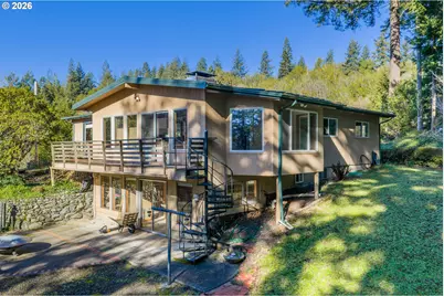 56671 Pleasant Hill Dr, Coquille, OR 97423 - Photo 2