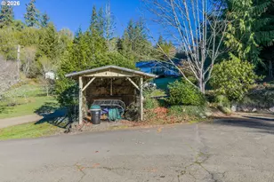 56671 Pleasant Hill Dr, Coquille, OR 97423 - Photo 42