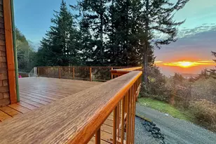 94330 Schreiber Dr, Gold Beach, OR 97444 - Photo 32