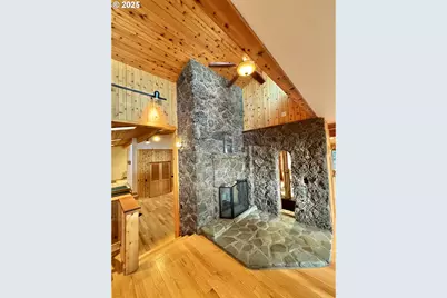 94330 Schreiber Dr, Gold Beach, OR 97444 - Photo 18