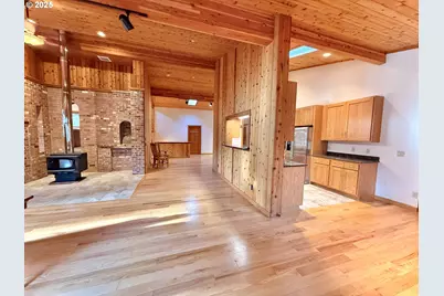 94330 Schreiber Dr, Gold Beach, OR 97444 - Photo 8