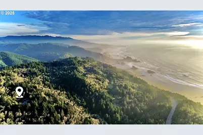 94330 Schreiber Dr, Gold Beach, OR 97444 - Photo 2