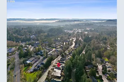 240 Greenridge Dr, Lake Oswego, OR 97035 - Photo 42