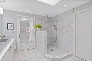 240 Greenridge Dr, Lake Oswego, OR 97035 - Photo 26