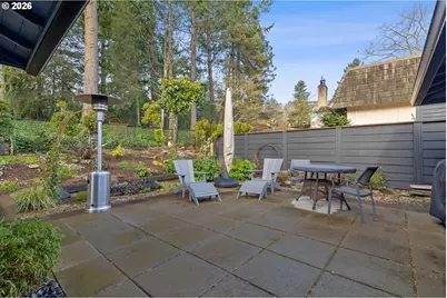 240 Greenridge Dr, Lake Oswego, OR 97035 - Photo 30