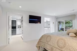 240 Greenridge Dr, Lake Oswego, OR 97035 - Photo 20