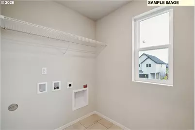 638 Merriott Ln, Woodburn, OR 97071 - Photo 16