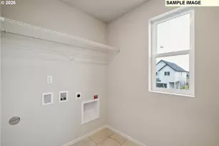 638 Merriott Ln, Woodburn, OR 97071 - Photo 16