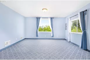 27148 Rowell Hill Rd, Sweet Home, OR 97386 - Photo 2